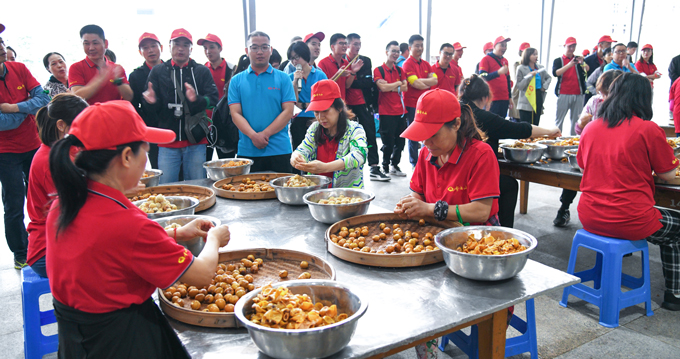 2021中国南酸枣旅游文化节&-齐云山登山节圆满落幕-15.jpg 2021中国南酸枣旅游文化节&-齐云山登山节圆满落幕-15.jpg